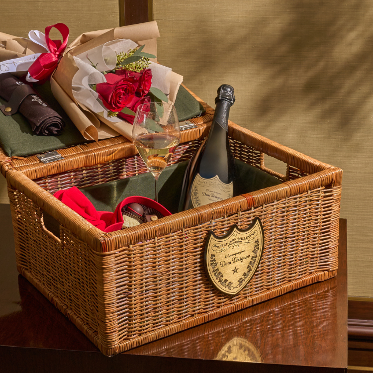 Valentine's Hamper with Dom Pérignon